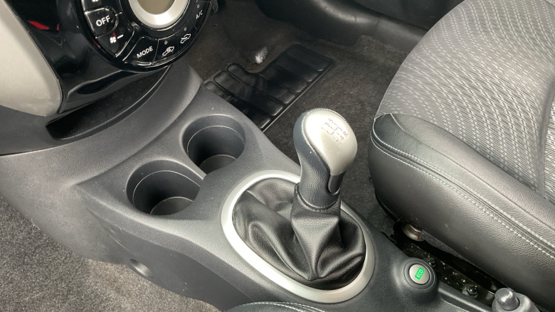 Nissan Note 1.5 dCi Tekna 5dr Diesel Hatchback